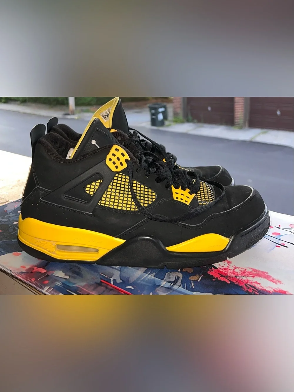 Jordan Men’s Black and Yellow Retro Basketball Sneakers